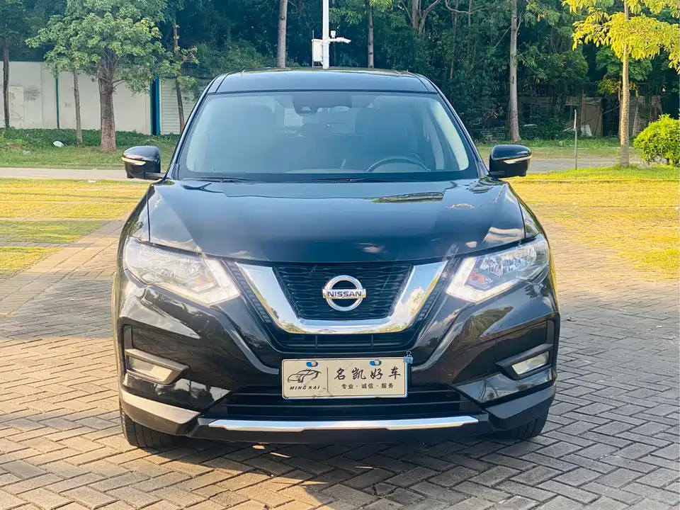 Nissan Qijun