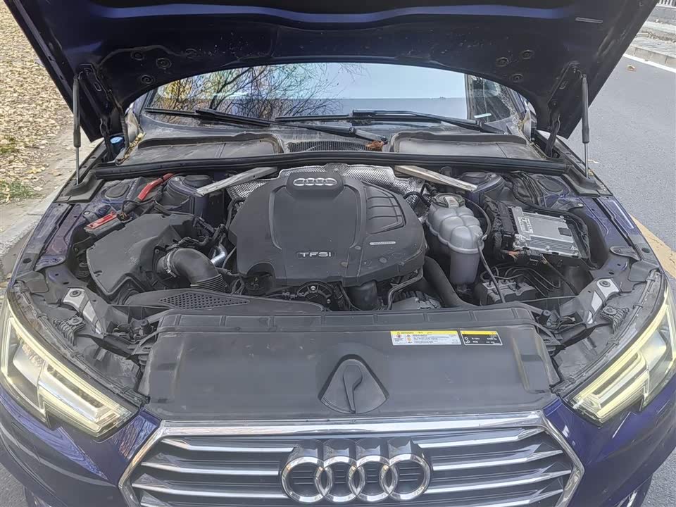 Audi A4L