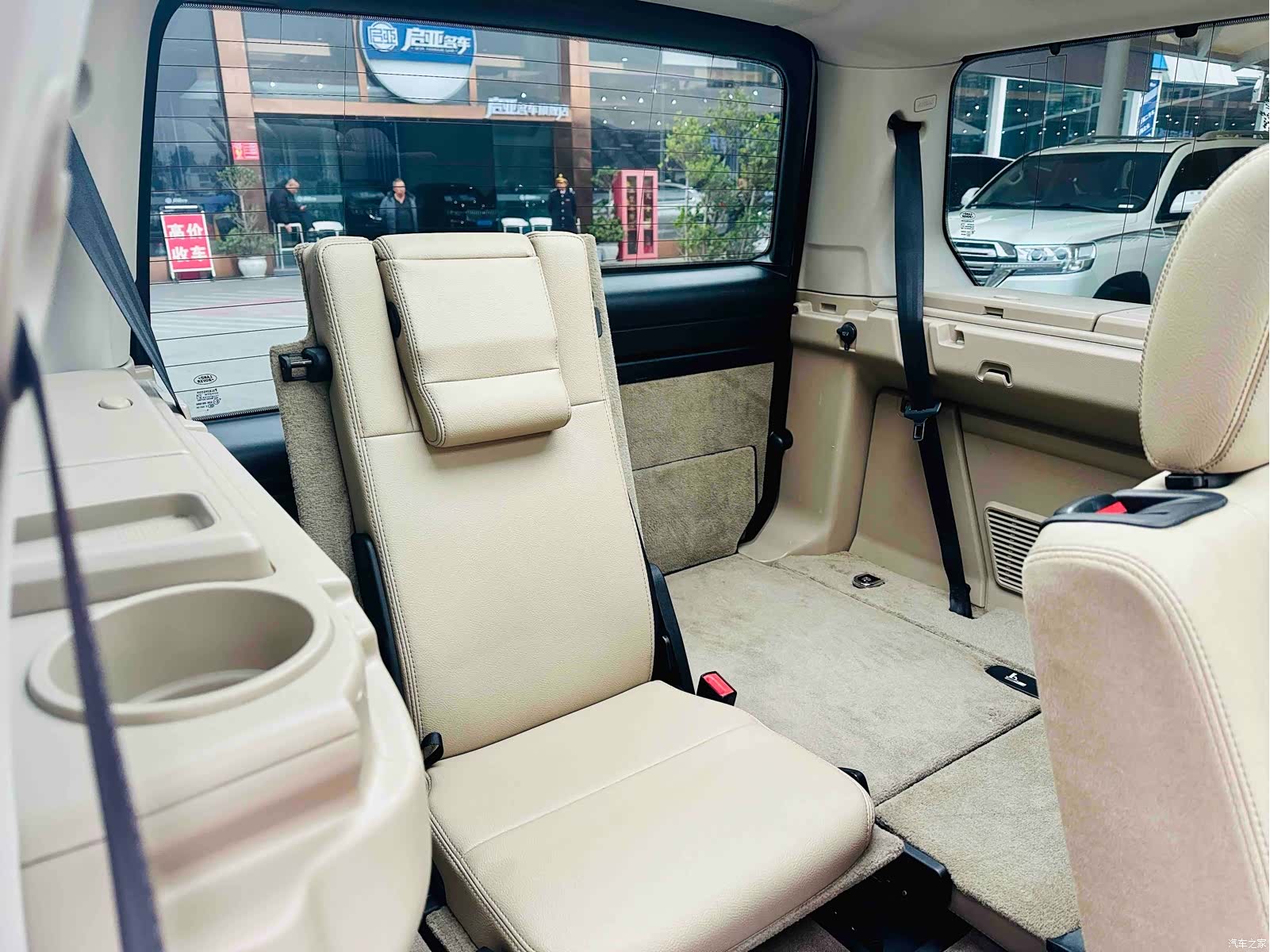 Land Rover Discovery, 2015 9