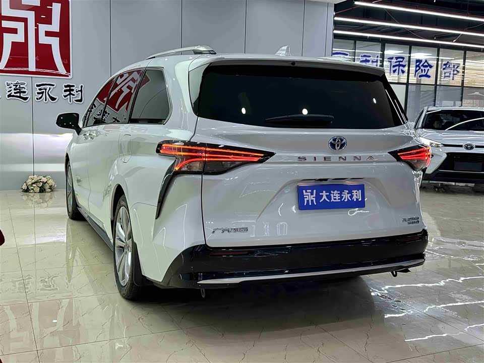 Toyota SIENNA