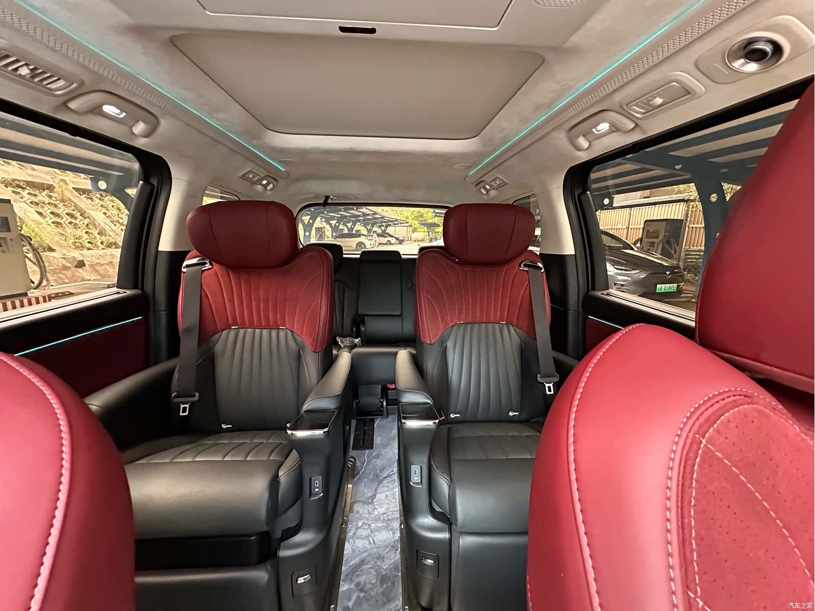 Trumpchi E9, 2025 14