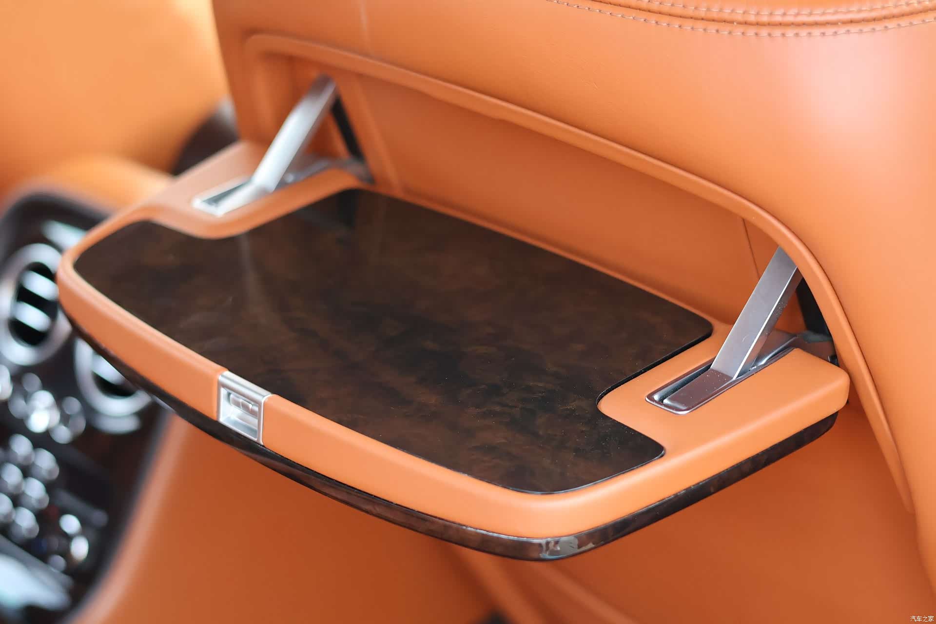 Bentley Flying Spur, 2011 14