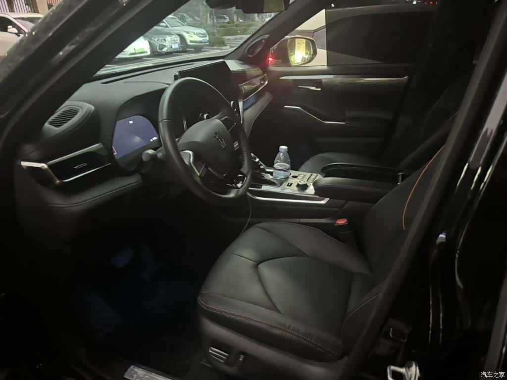 Toyota Crown, 2024 все фото