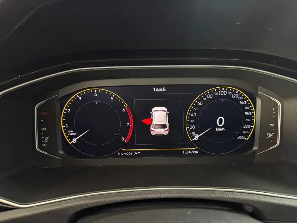 Volkswagen T-ROC exploring Songs