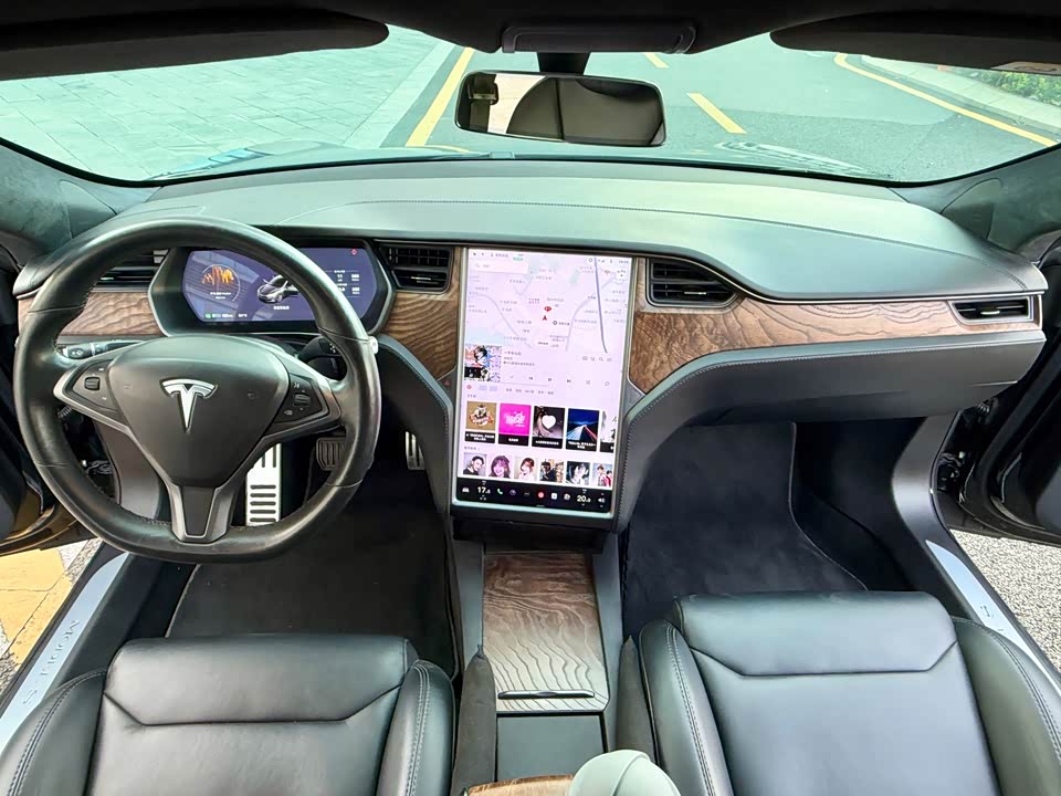 Tesla Model S