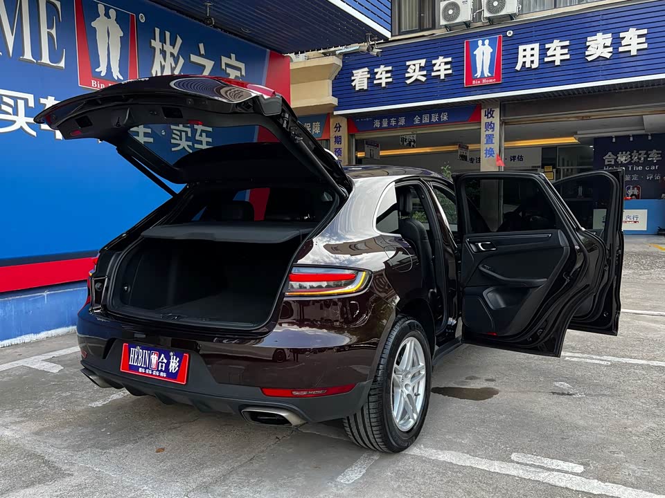 Porsche Macan Porsche Macan