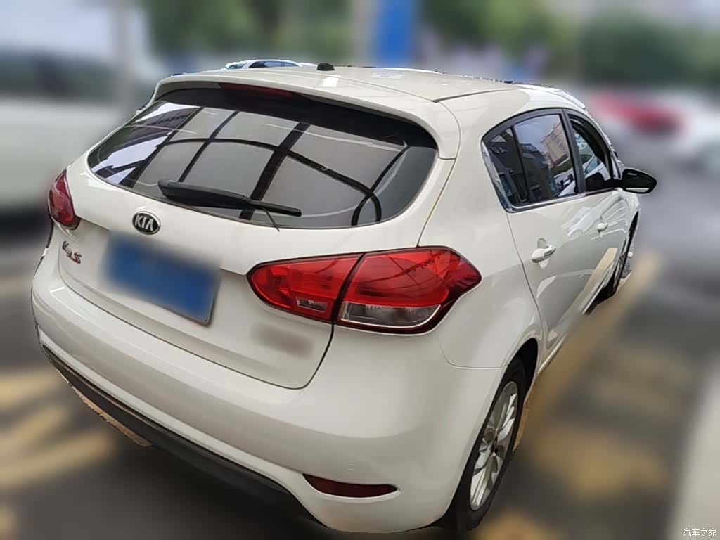 Kia K3, 2015 12