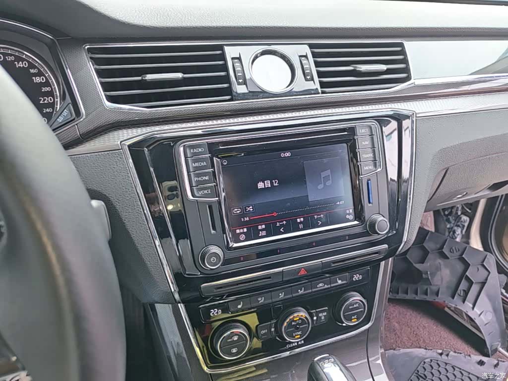 Volkswagen Passat, 2016 13