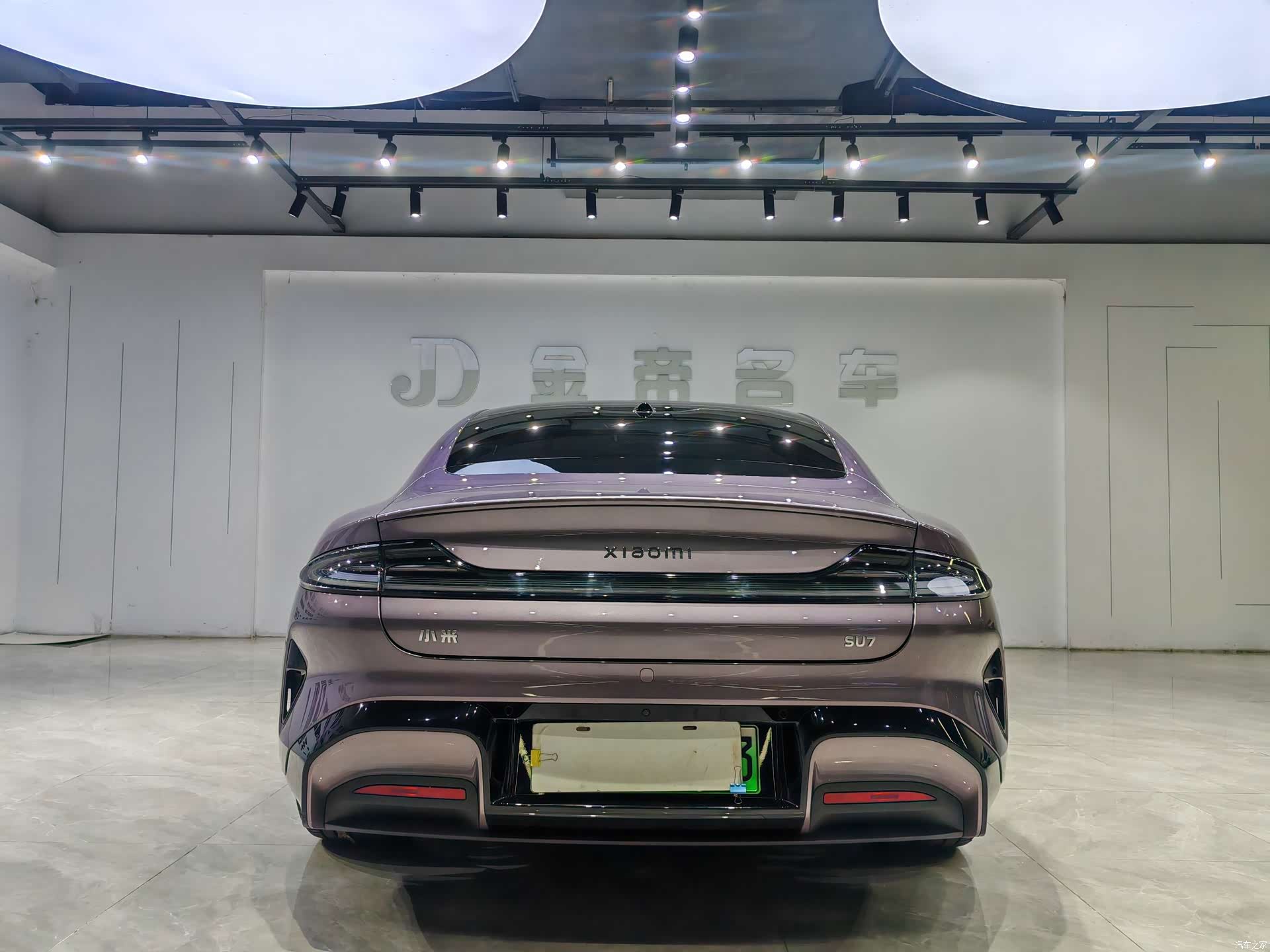 Xiaomi SU7, 2025 8