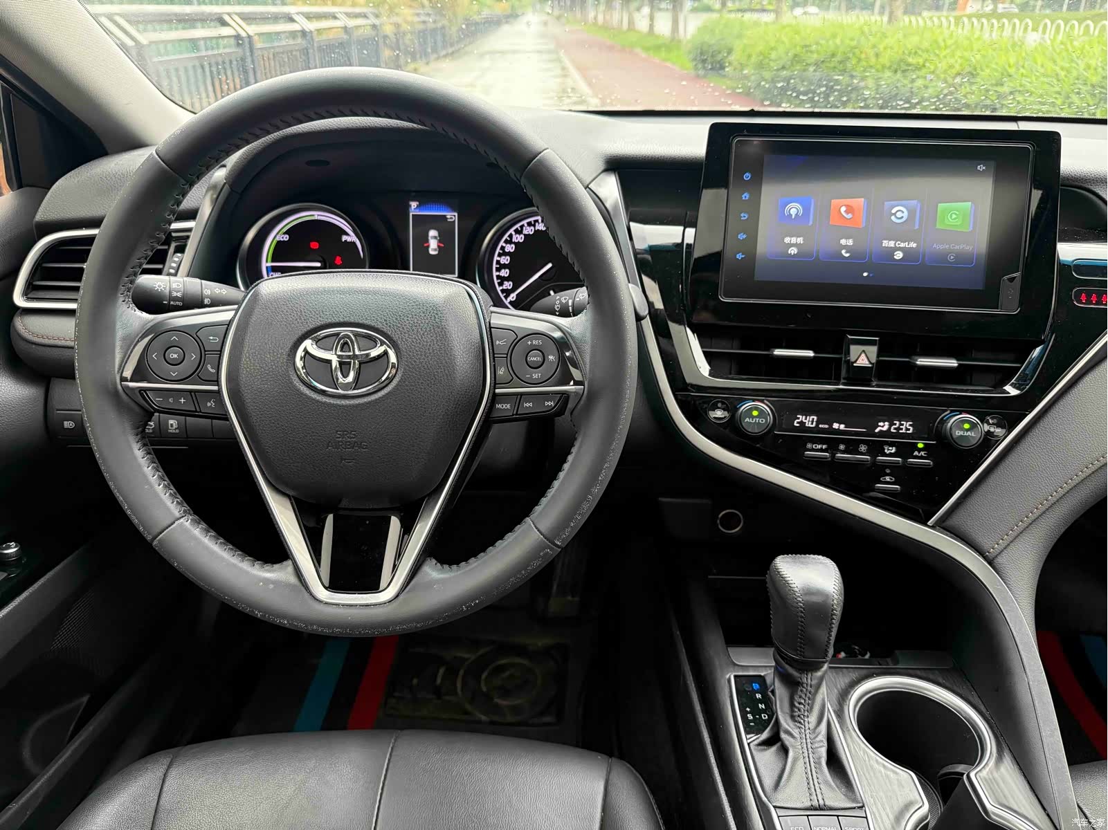 Toyota Camry, 2021 8