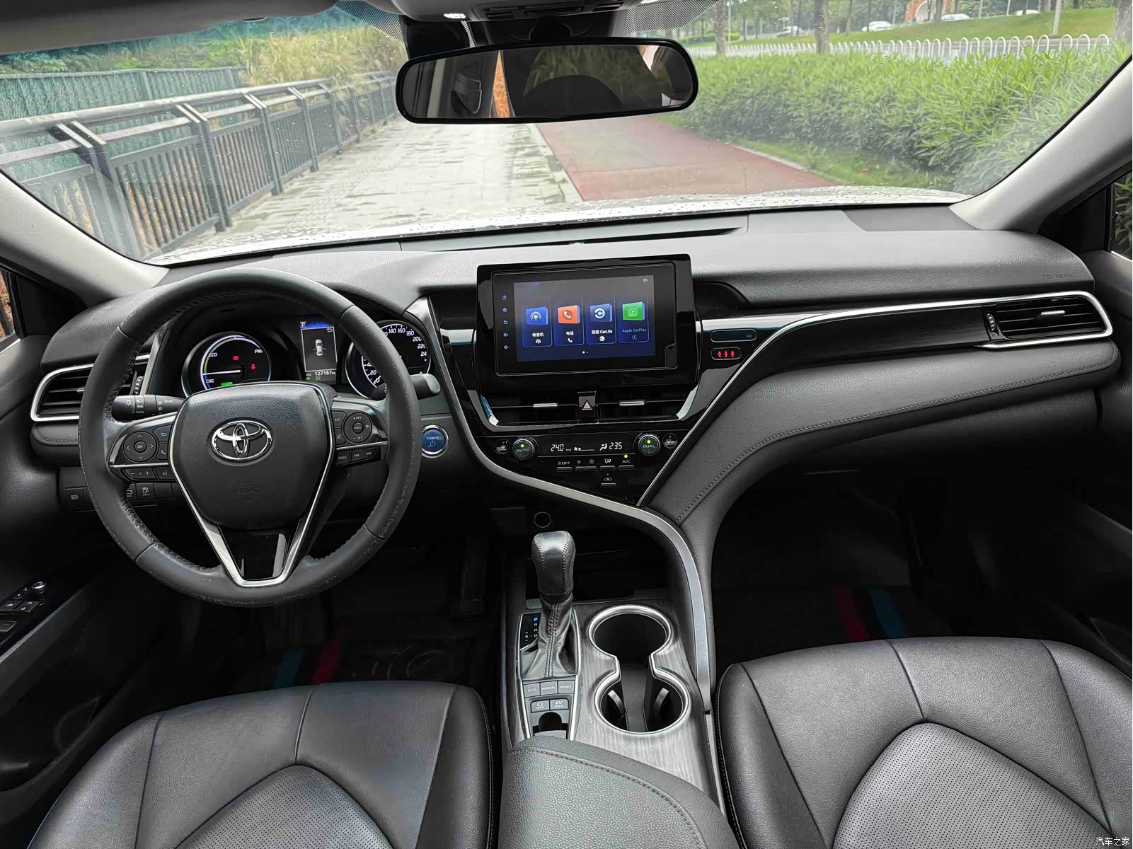 Toyota Camry, 2021 7