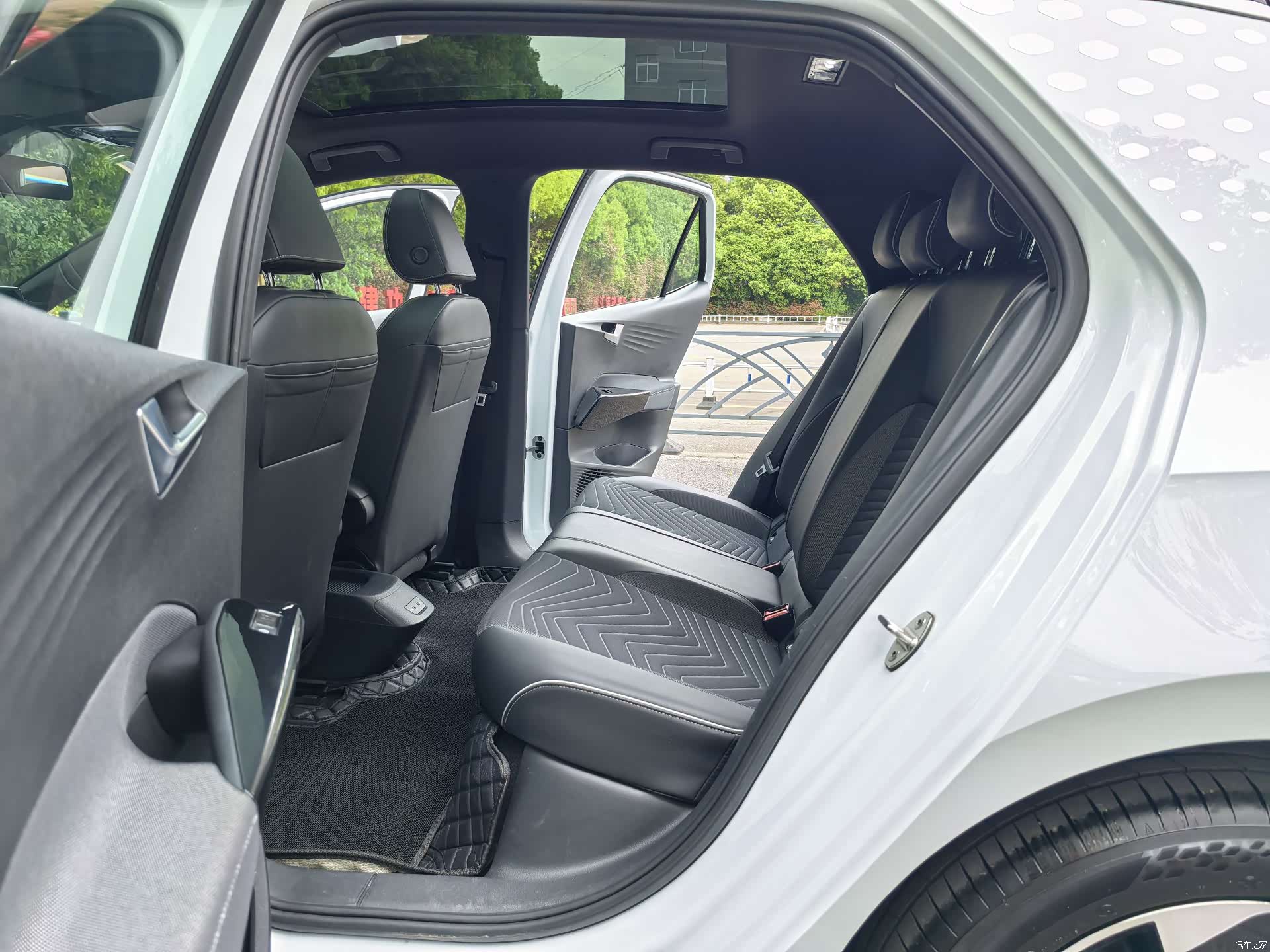 Volkswagen ID.3, 2023 15
