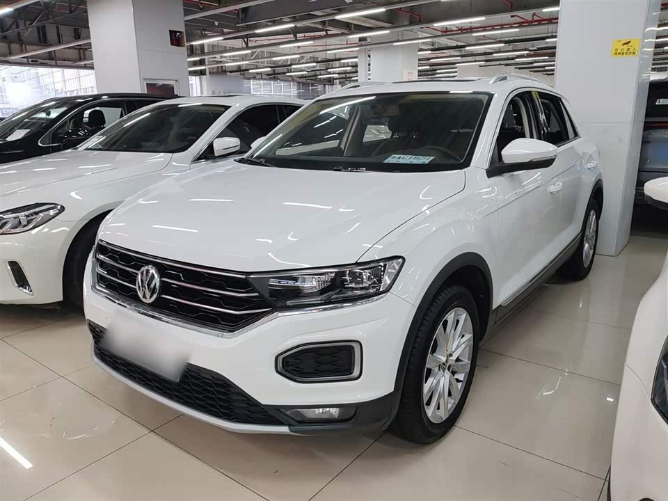 Volkswagen T-ROC exploring Songs