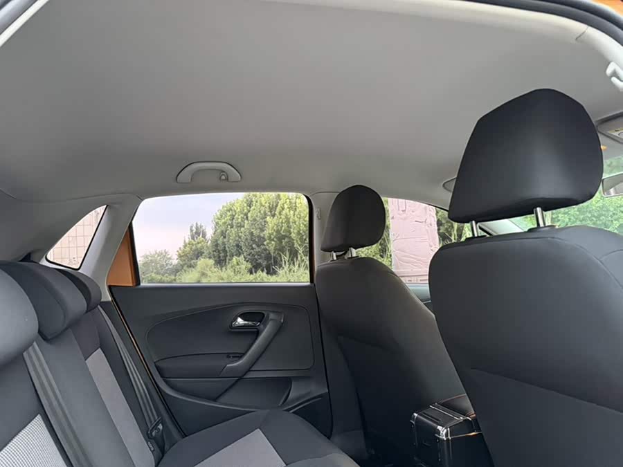 Volkswagen Polo 2016, фото 16