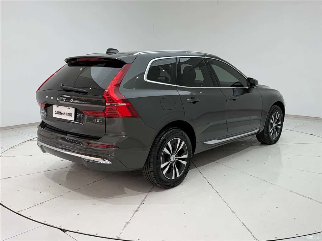 Volvo XC60, 2022 8
