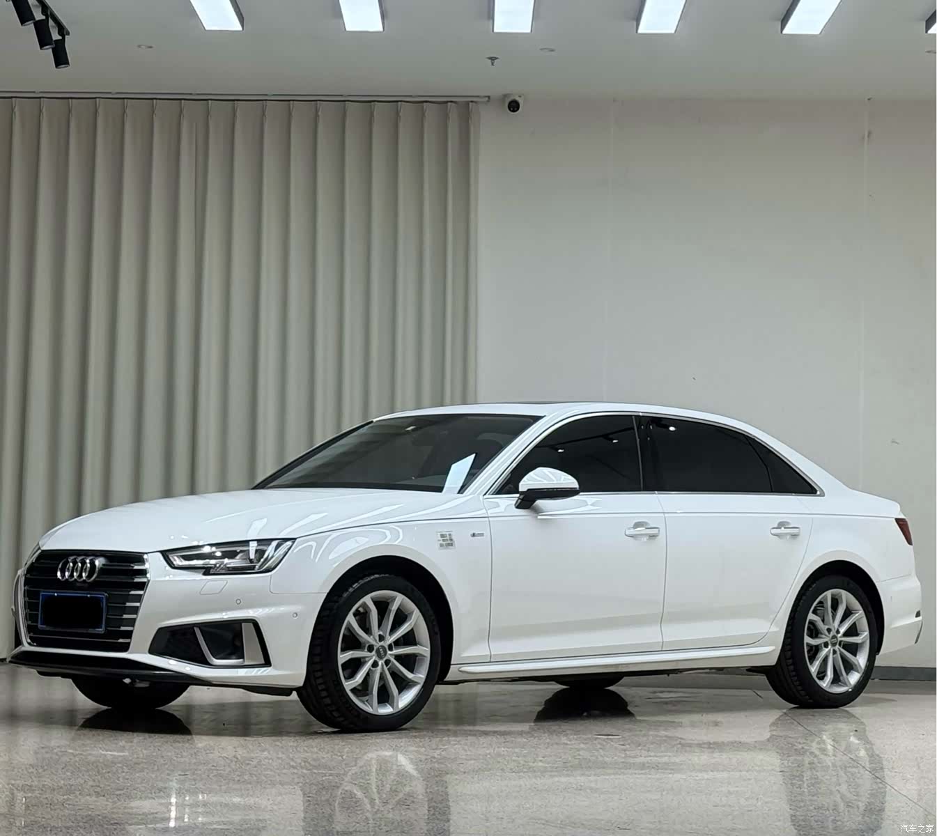 Audi A4L, 2020 1