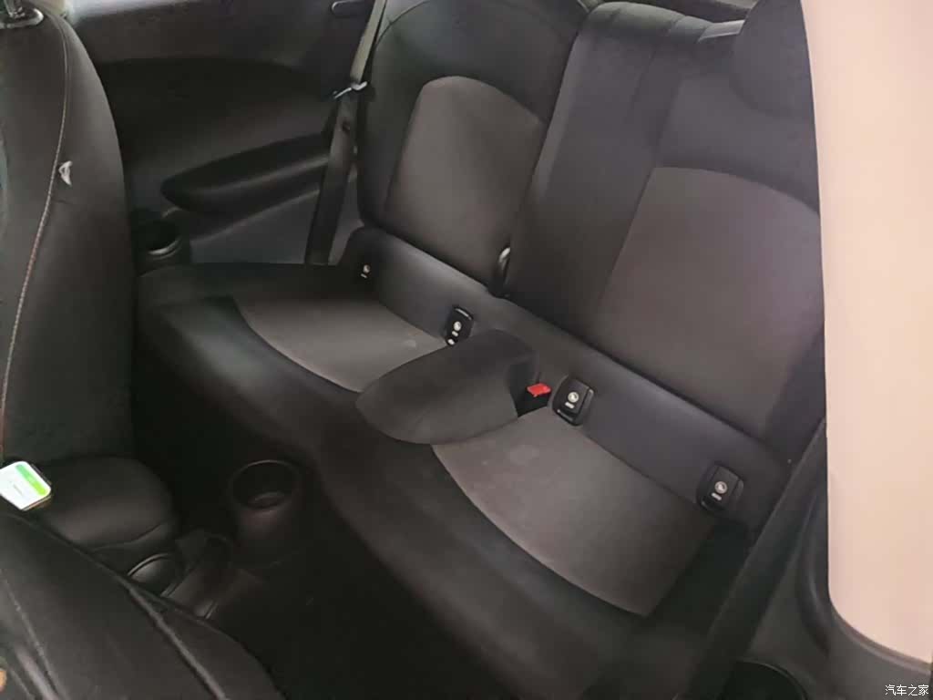 Mini ONE, 2015 17