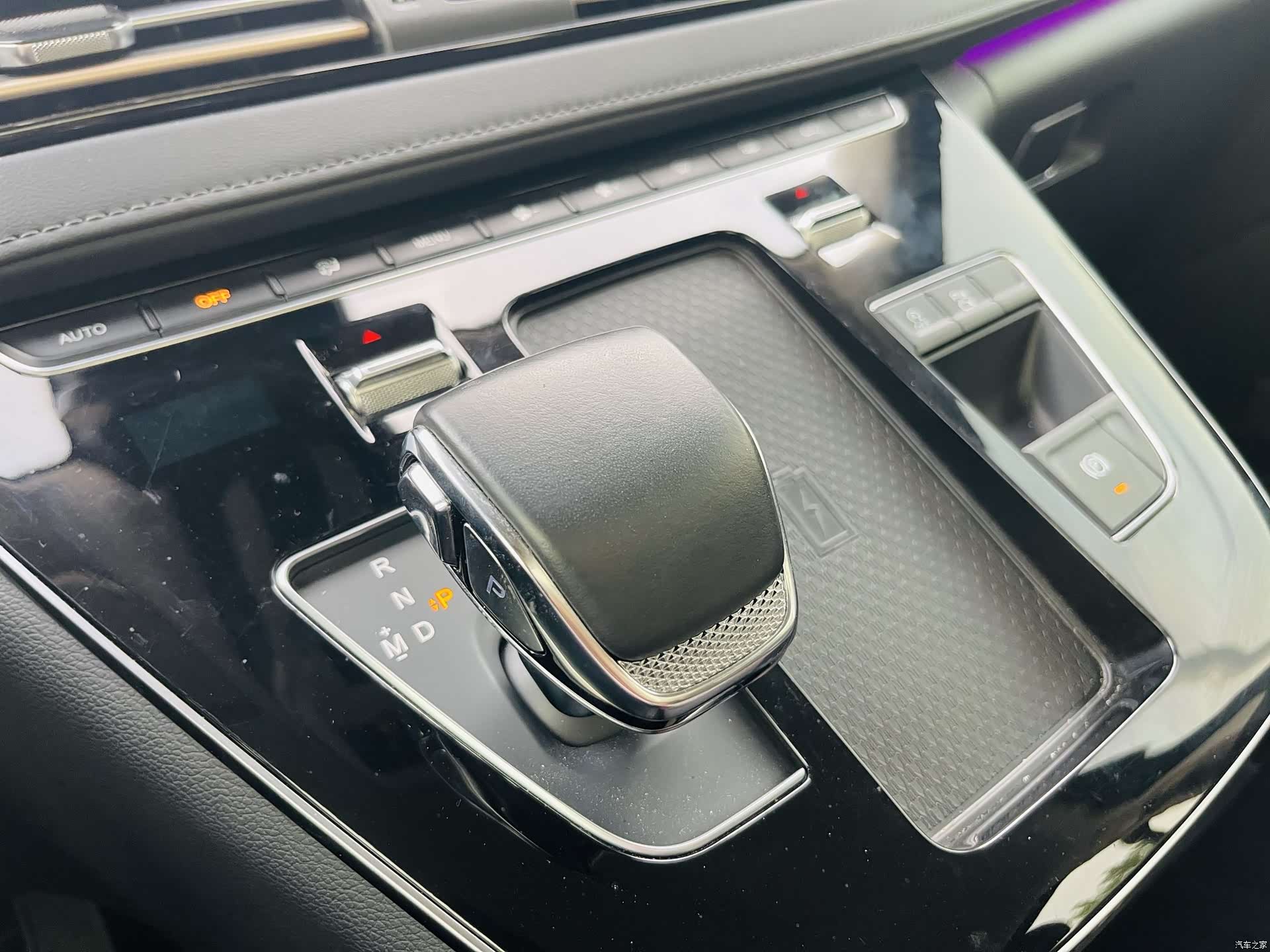 Hongqi HQ9, 2023 22