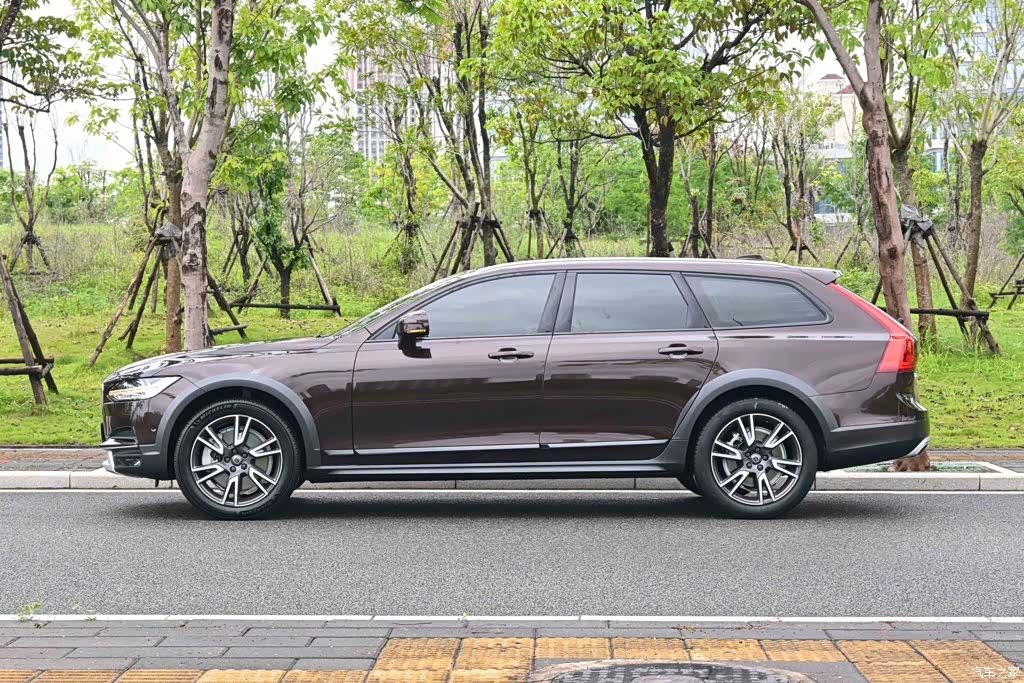 Volvo V90, 2018 3
