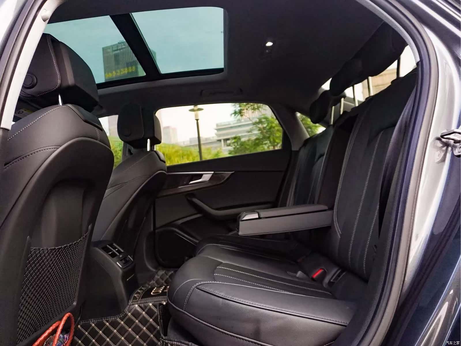 Audi A4L, 2022 10