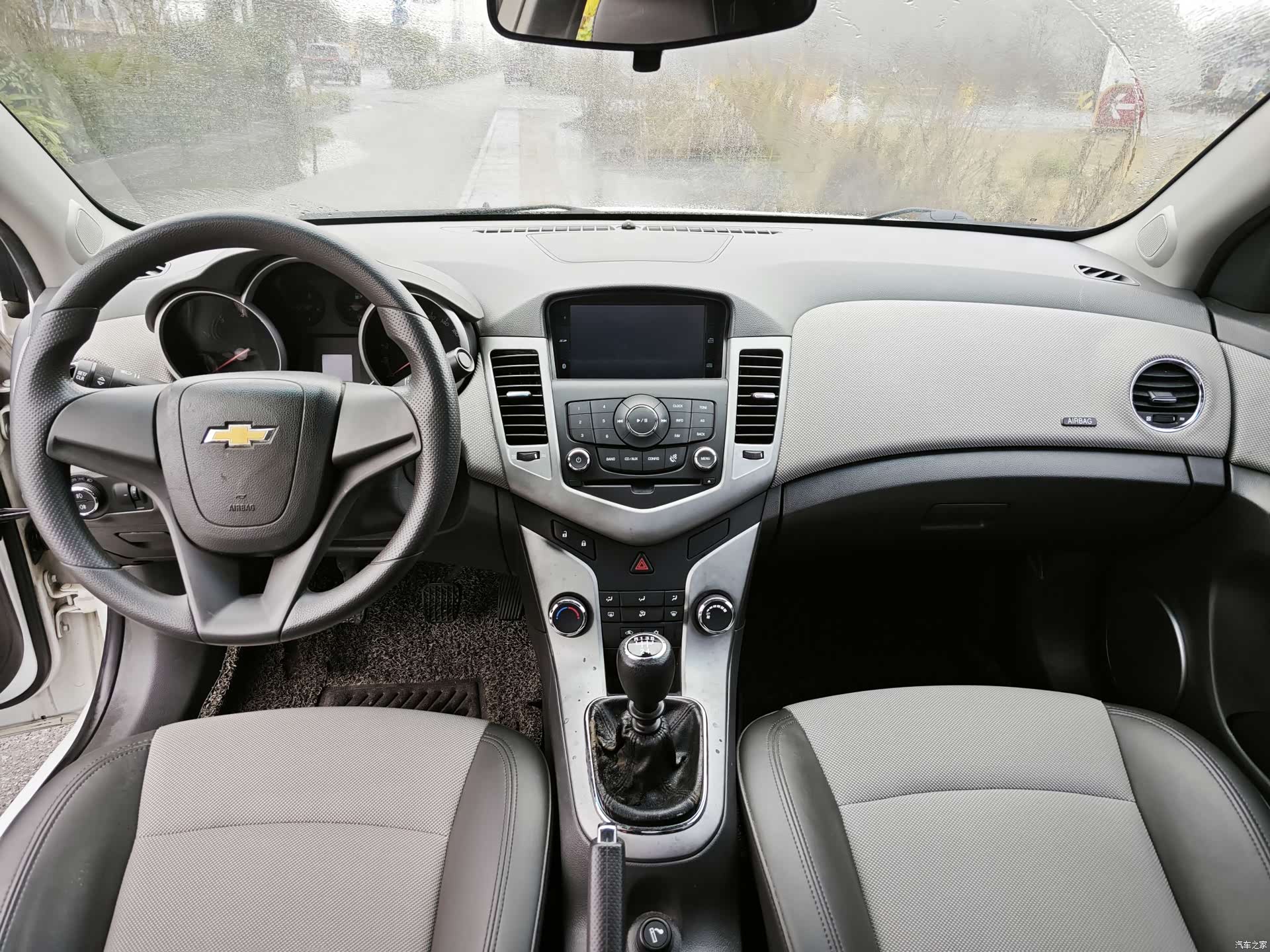 Chevrolet SE, 2012 8