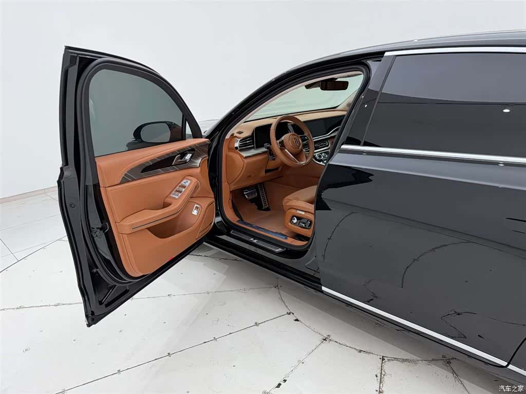 Hongqi H9, 2021 13