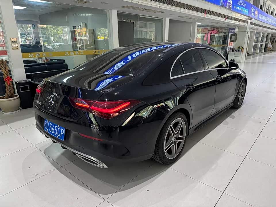 Mercedes-Benz CLA