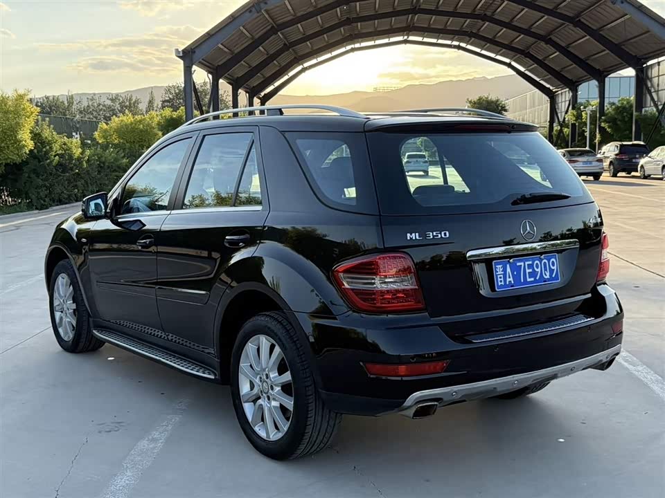 Mercedes-Benz M class