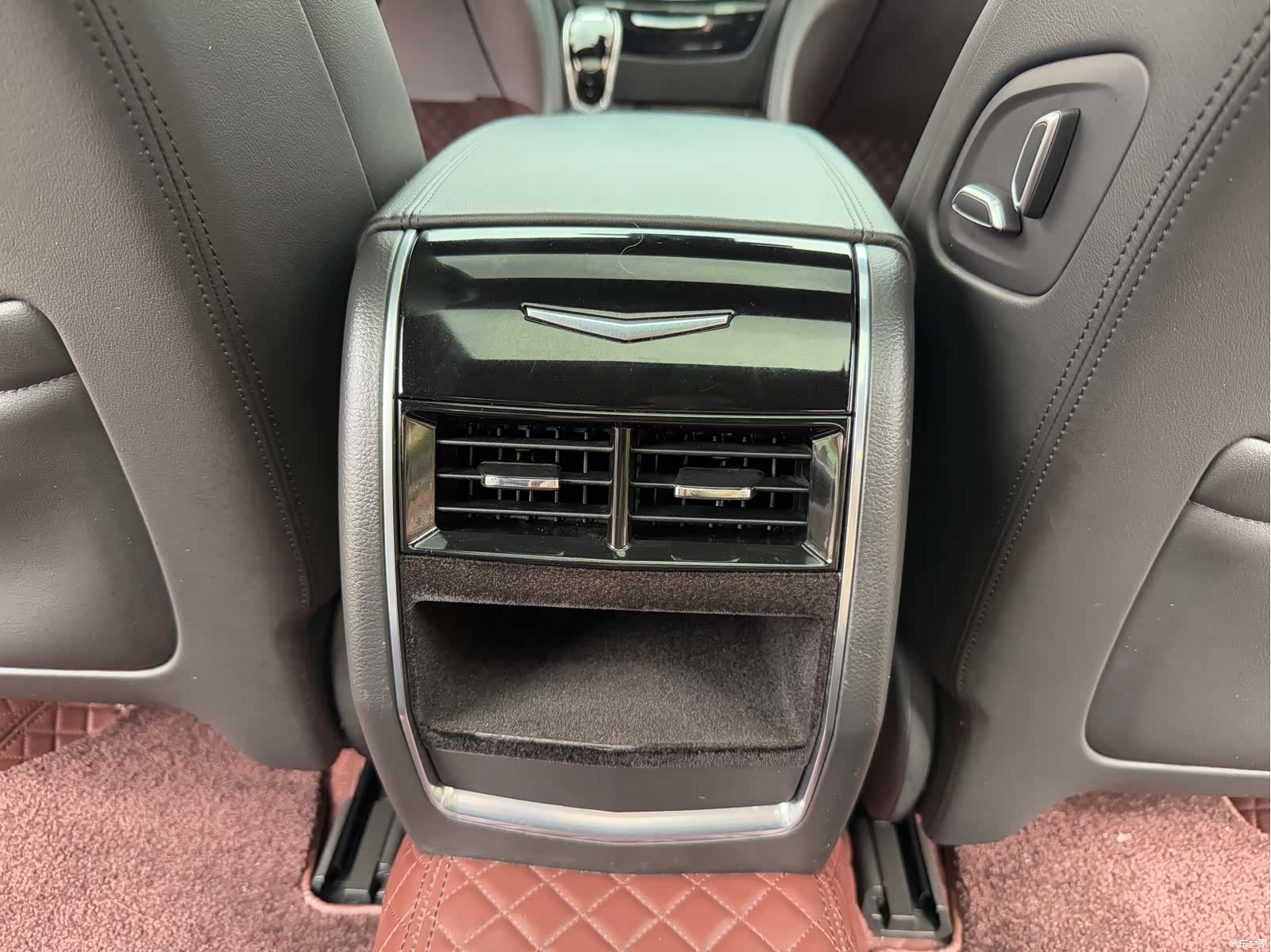 Cadillac CT6, 2021 12