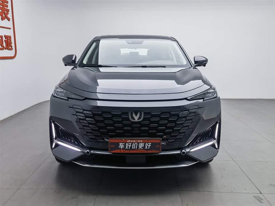 Changan UNI-K Smart iDD