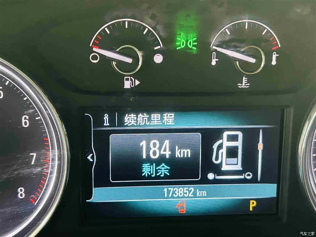 Buick LaCrosse, 2016 16