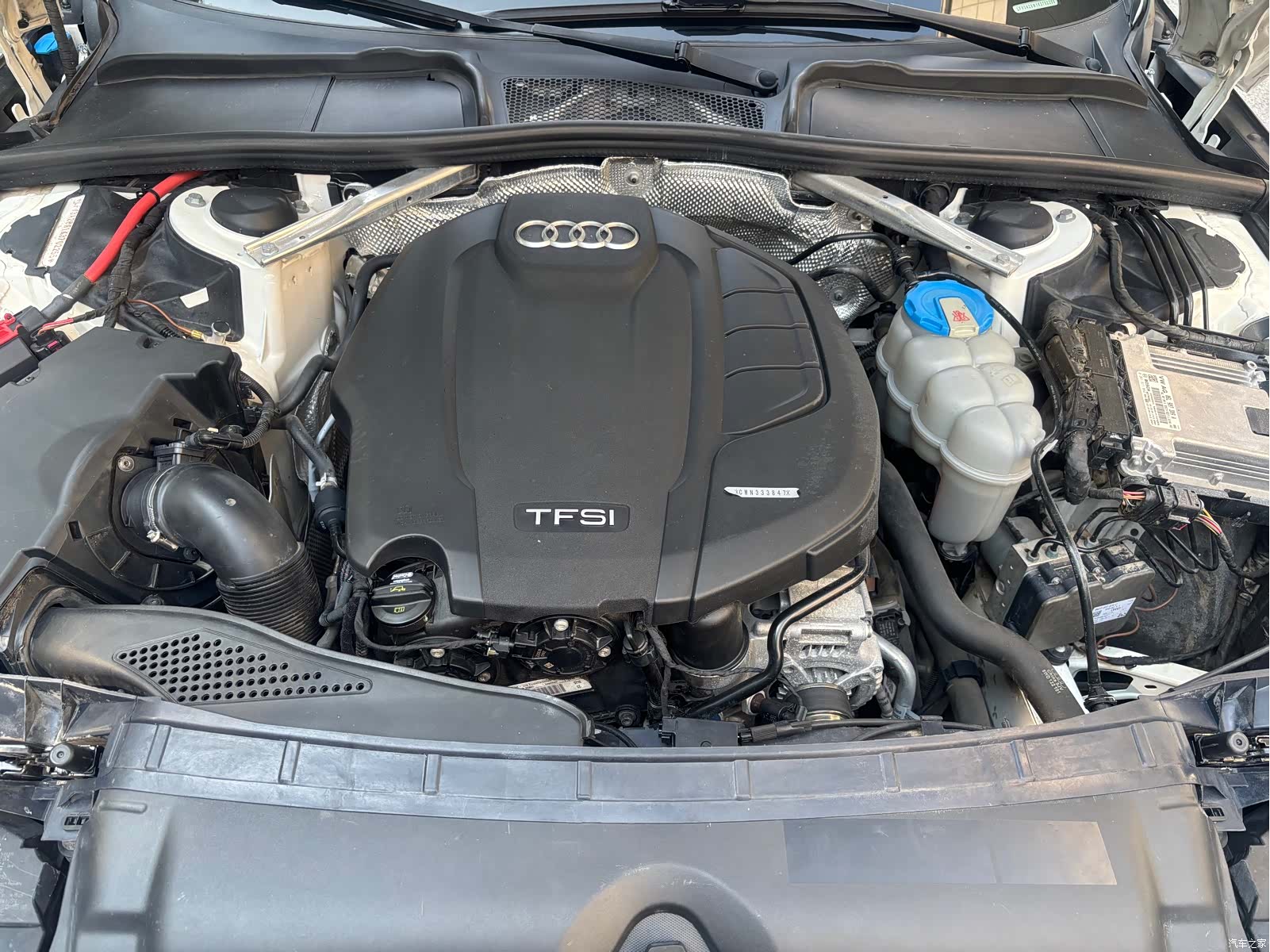 Audi A4L, 2019 4