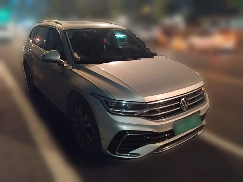 Volkswagen Tiguan L