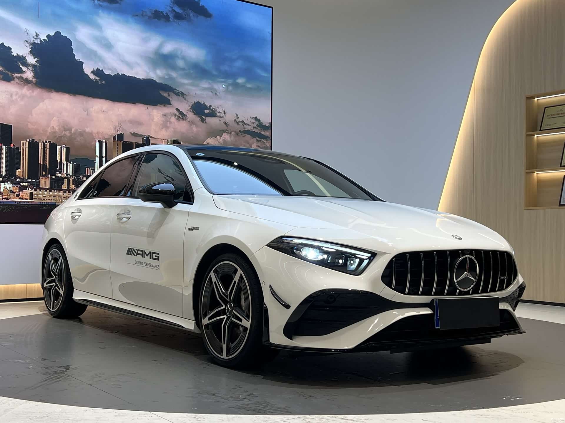 Mercedes-Benz A-Class, 2024 3
