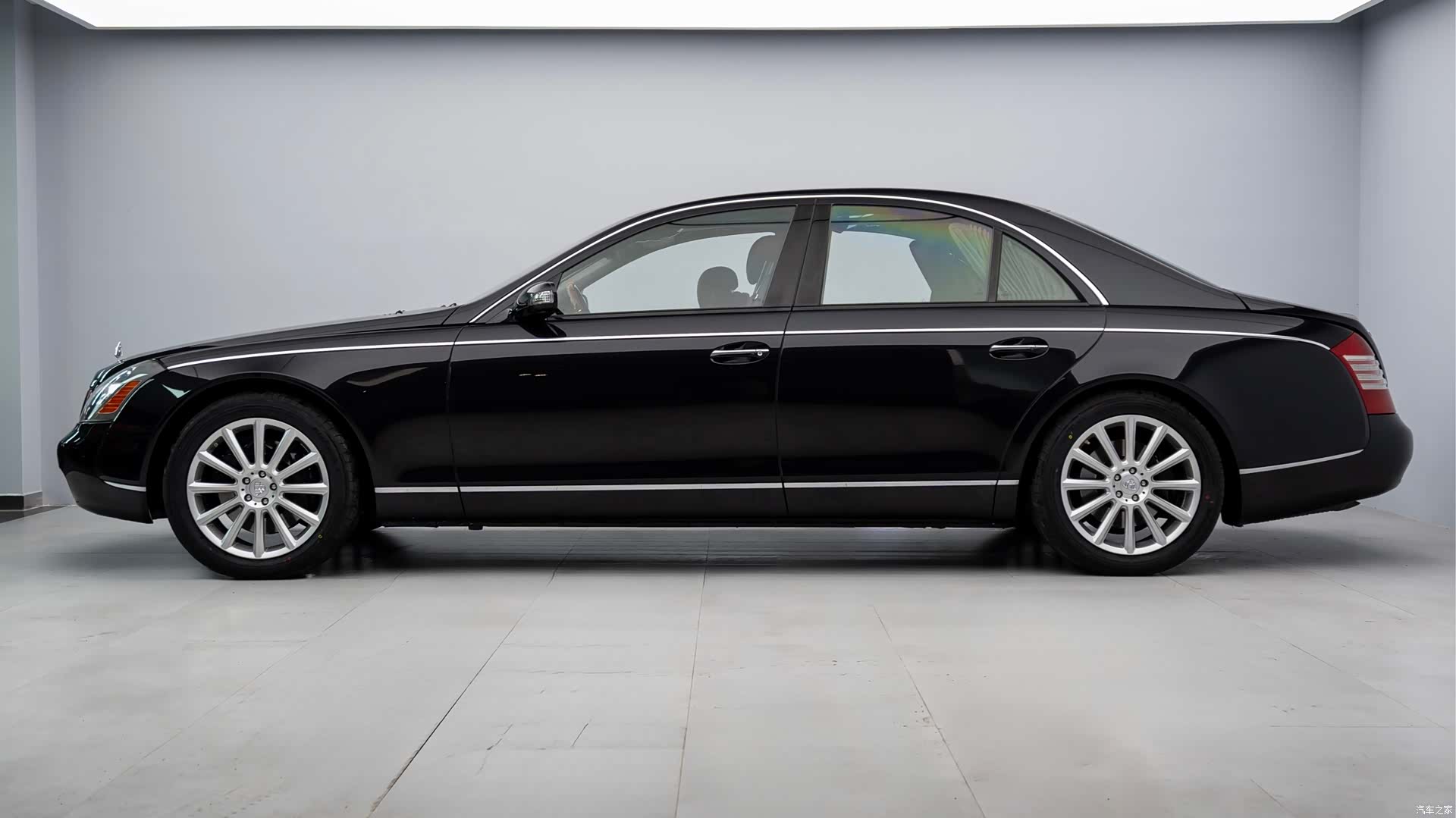 Maybach 57, 2009 3