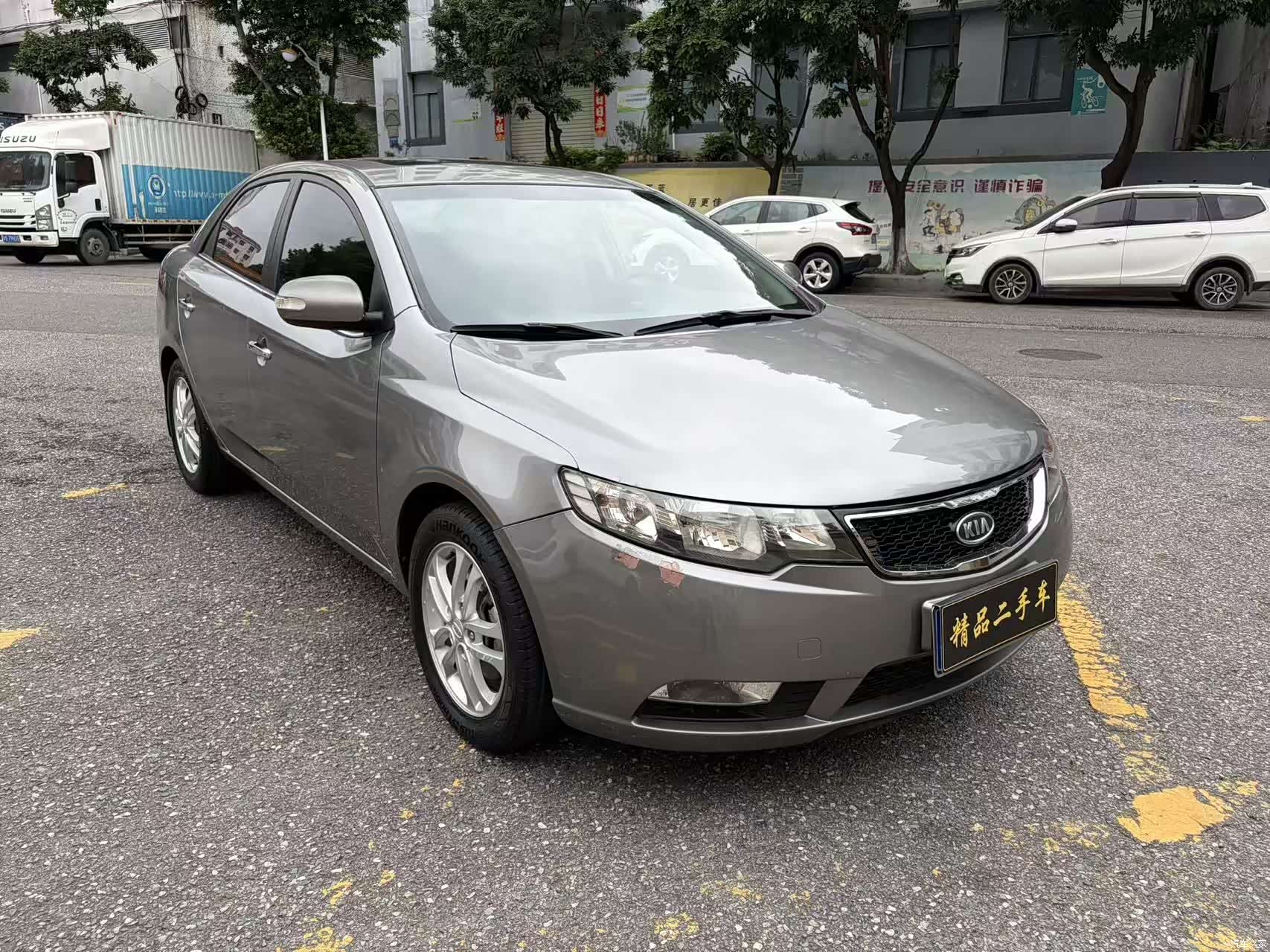 Kia GL, 2011 3