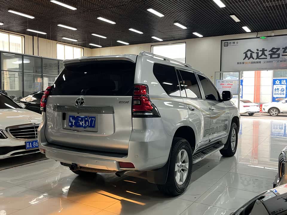 Toyota Prado