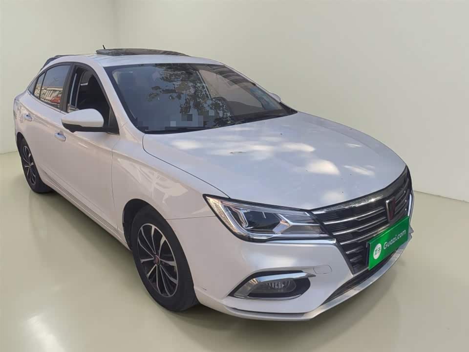 Roewe i5