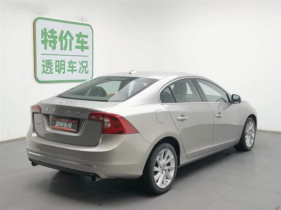 Volvo S60