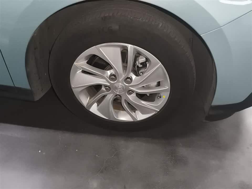 Buick Slightly blue 6