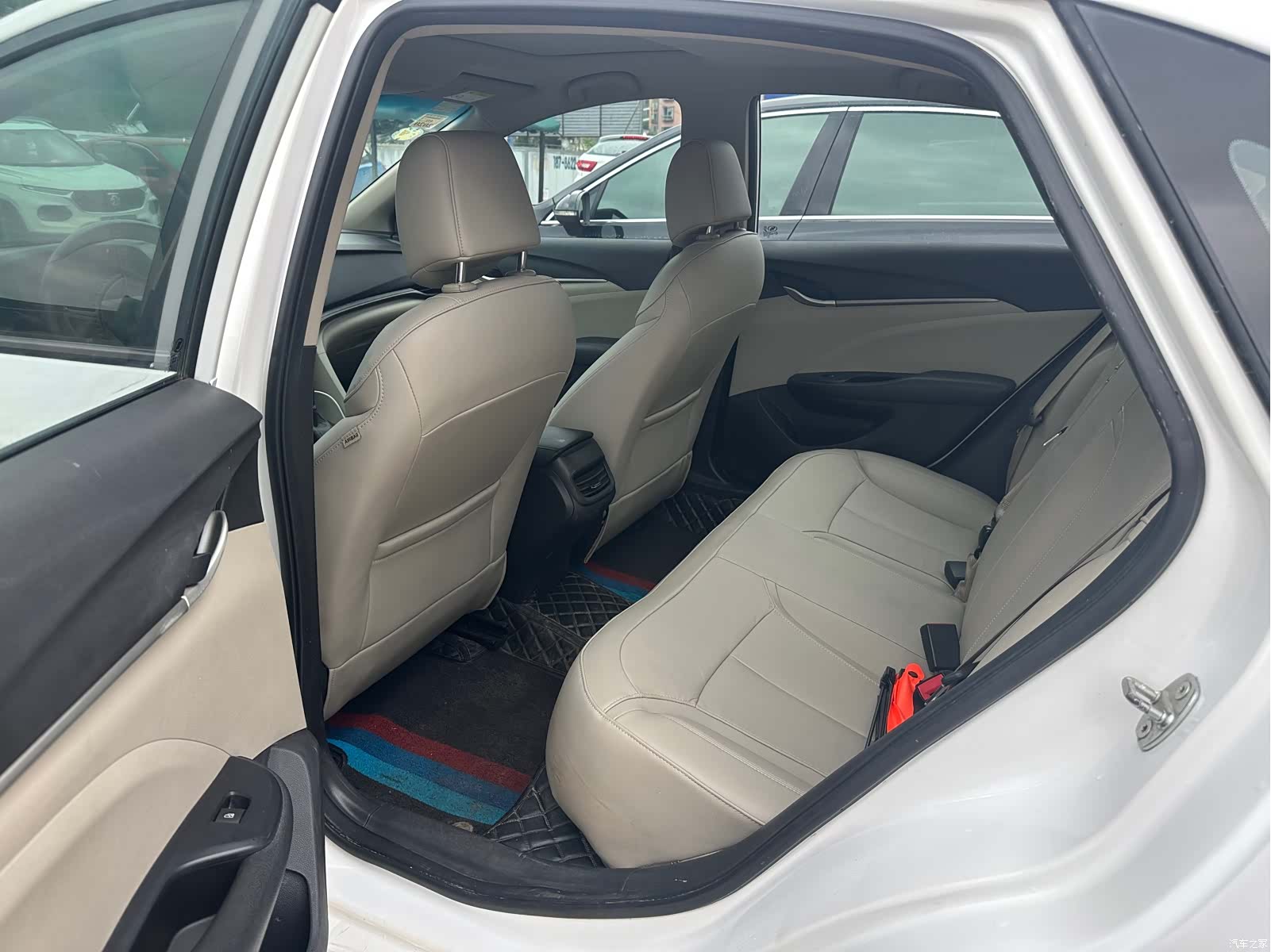 Buick V, 2018 7