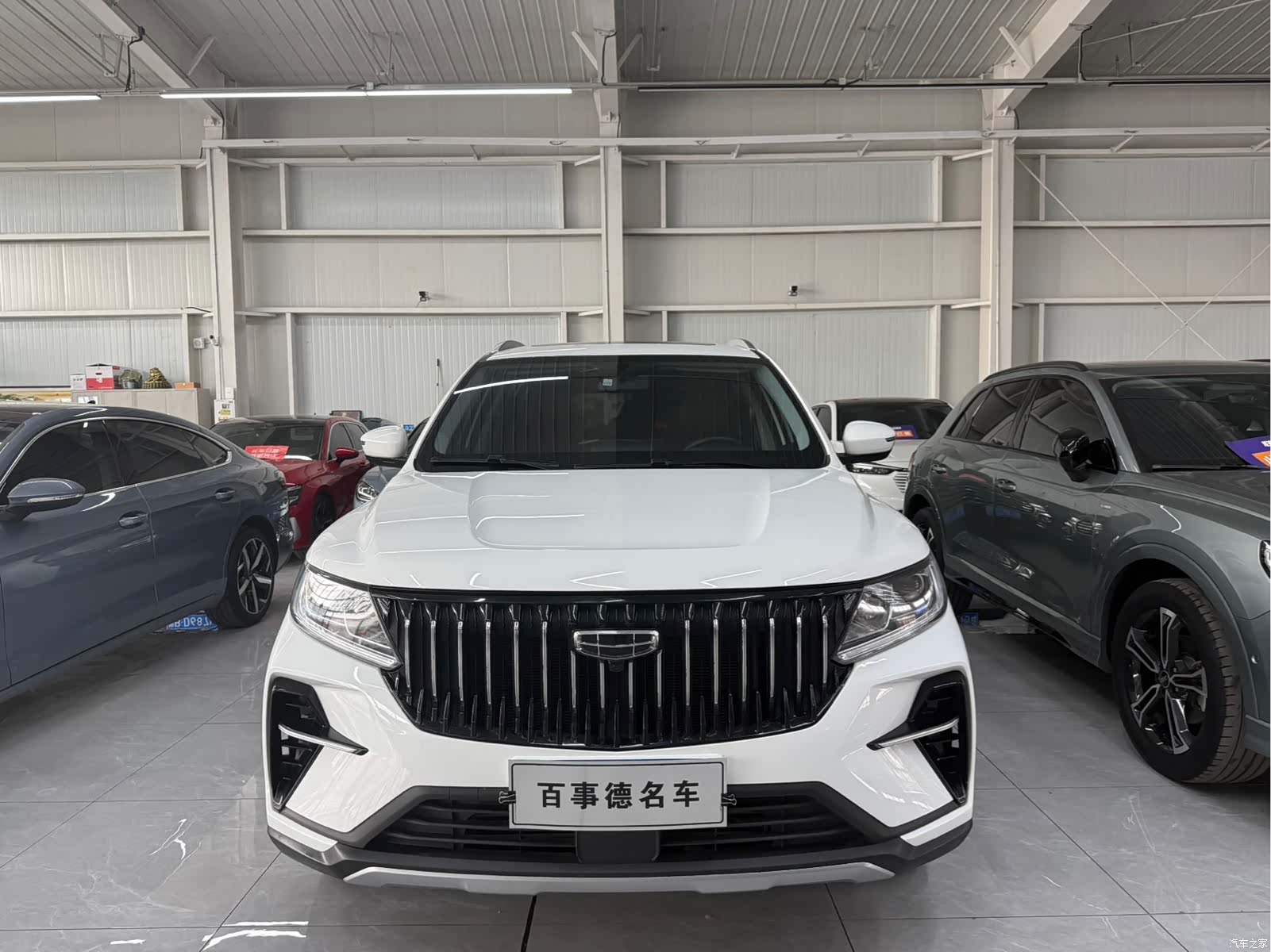 Geely X6, 2022 2
