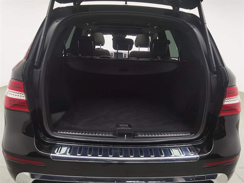 Mercedes-Benz M class