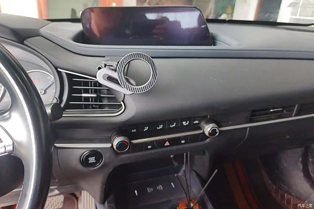 Mazda CX-30, 2022 13