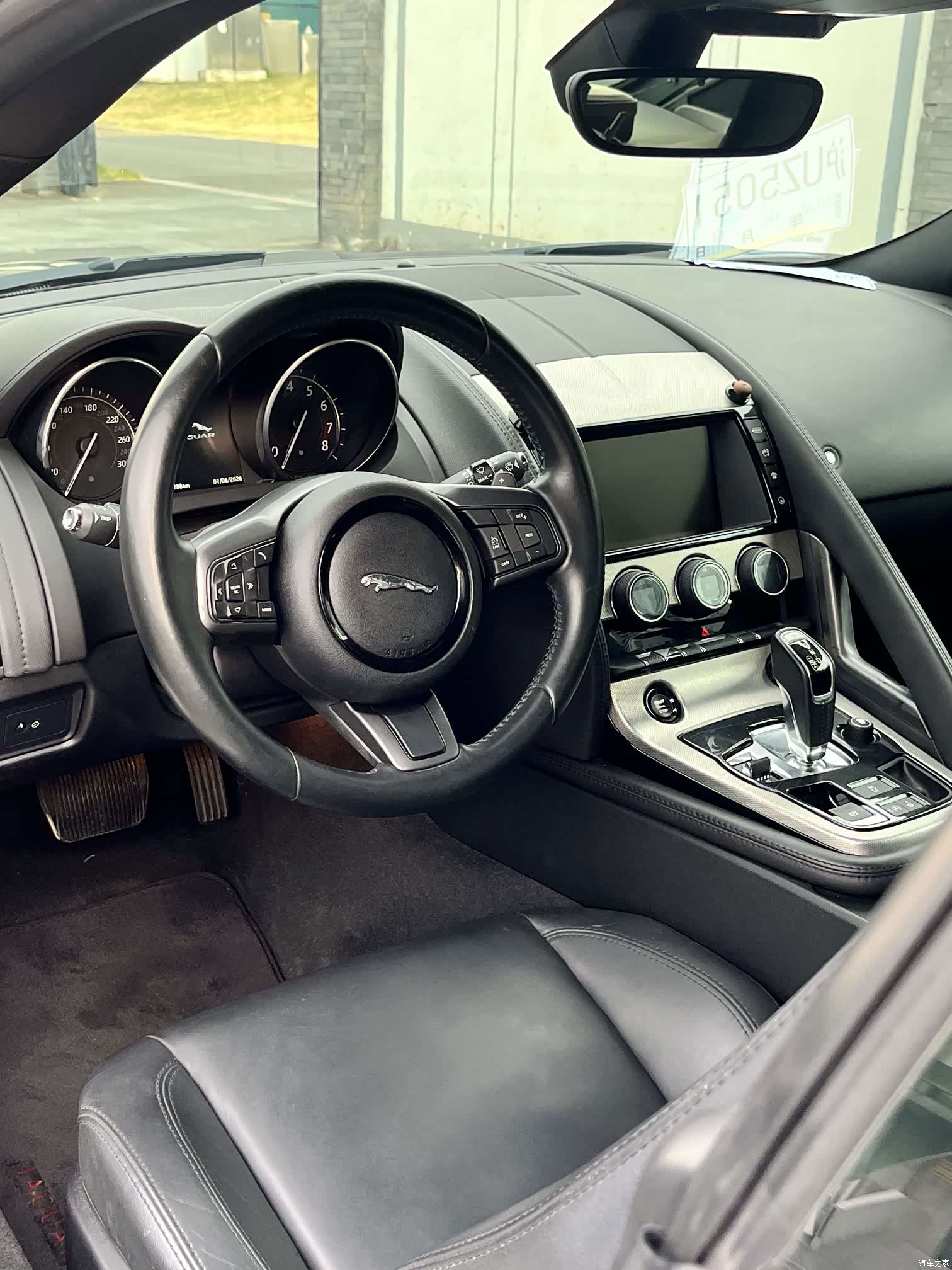 Jaguar F-TYPE, 2015 8