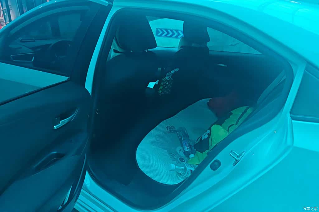 Toyota Corolla, 2022 11