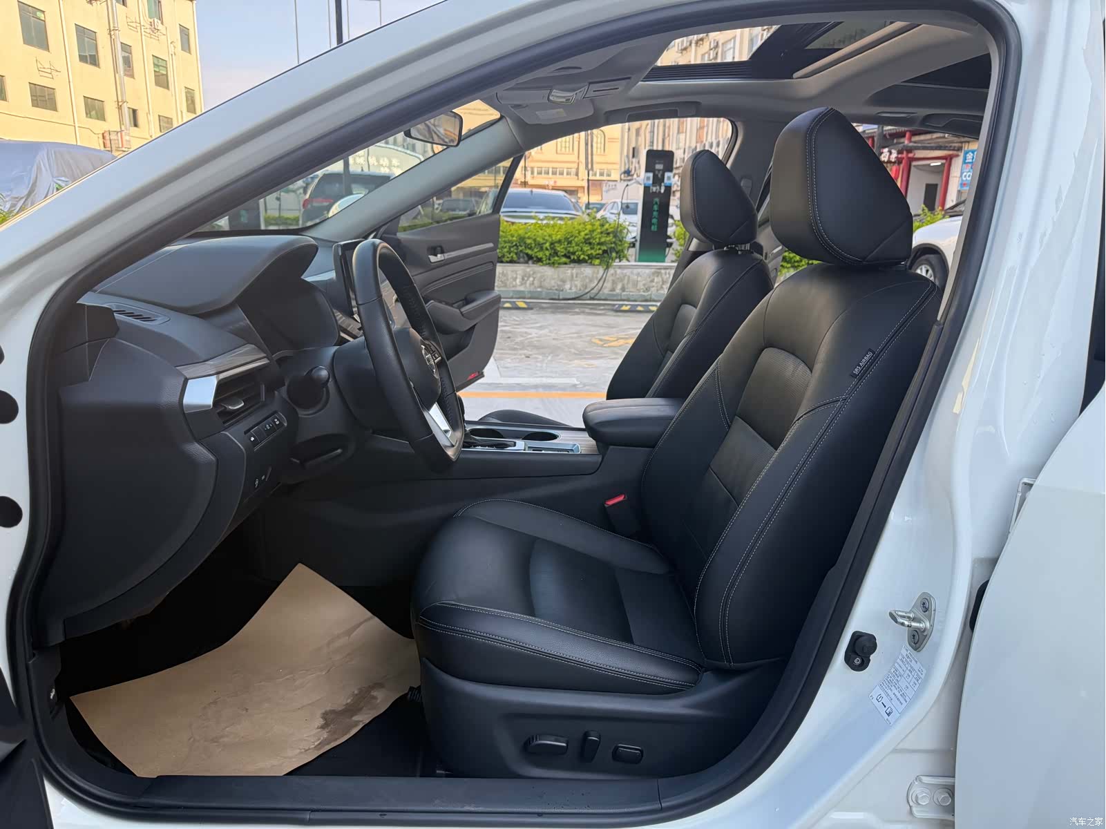 Nissan Teana, 2021 11