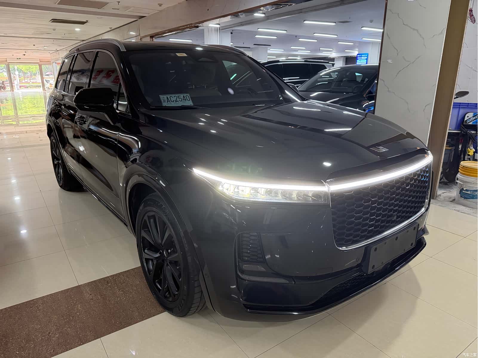 Li Auto ONE, 2022 3