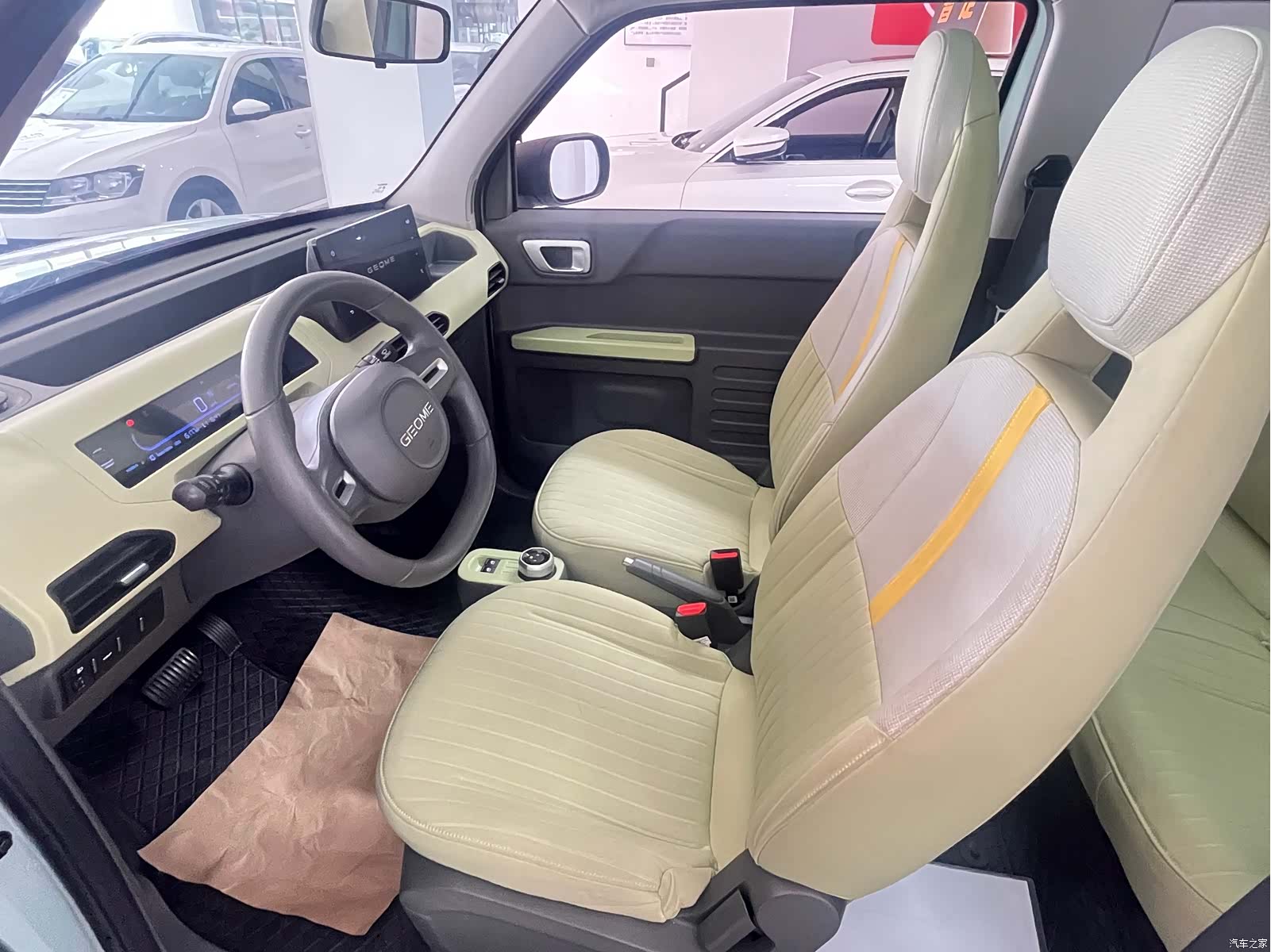 Geely Panda, 2023 6