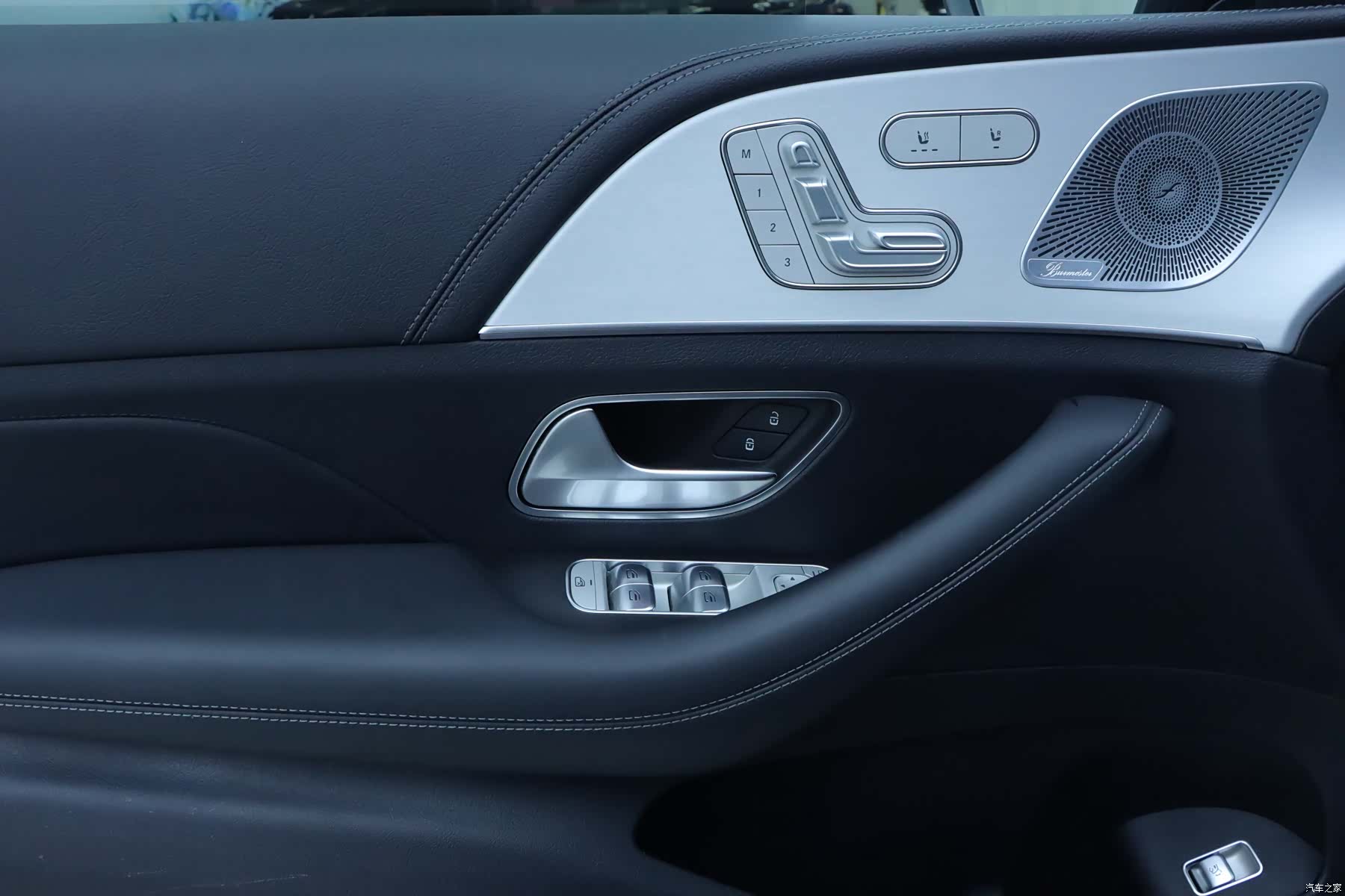Mercedes-Benz GLE, 2020 11